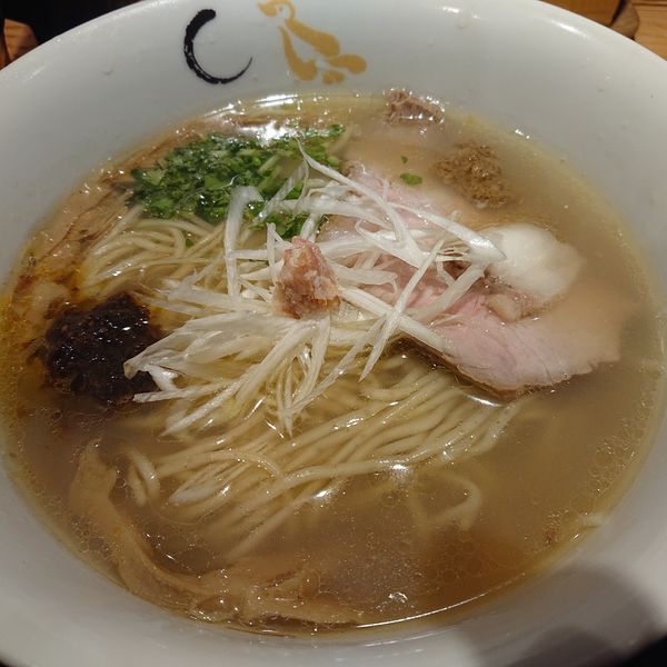 「真鯛と蛤の塩そば950円」@SOBAHOUSE 金色不如帰 新宿御苑本店の写真