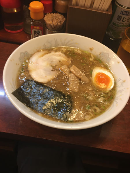 「醤油らーめん」@らーめん市地の写真