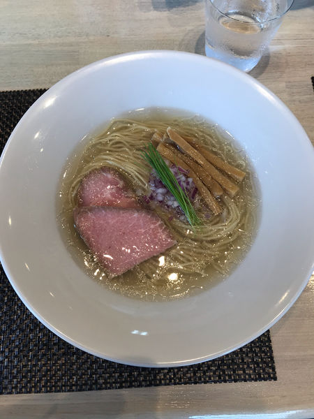 「宍道湖しじみ中華蕎麦・塩 850円」@宍道湖しじみ中華蕎麦 琥珀 東京本店の写真