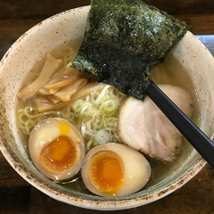 ニラなんばんらーめん こうしゅう 葛岡店の画像