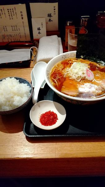 「中華そば＋辛味＋ライス」@中華そば 勝本の写真