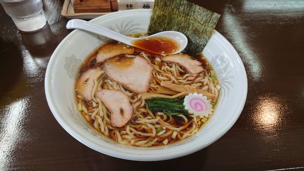 「手打中華 大 850円」@らーめん 青龍の写真