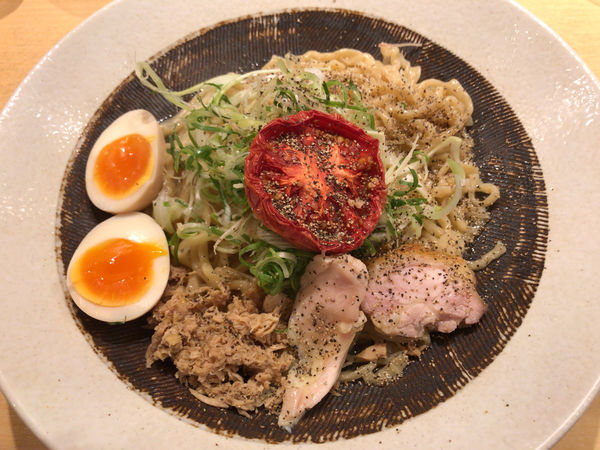 「地鶏あぶらそば」@饗 くろ㐂の写真