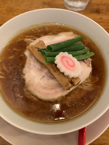 「大和肉鶏と会津地鶏の中華そば（醤油）」@味六屋の写真