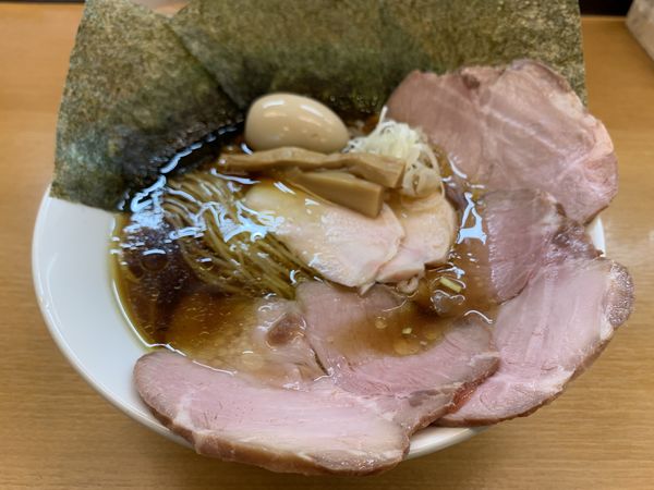 「特製中華そば」@麺処ろくめいの写真