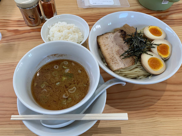 「塩つけ麺TP煮玉子」@よなやの写真