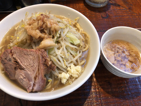 「中ラーメン」@立川マシマシ 試作館の写真