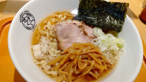 「限定シゲちゃんラーメン900円@むぎくらべ」@煮干し中華そば 山形屋の写真