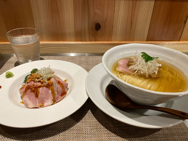 「塩そば＋肉丼セット」@成城青果の写真