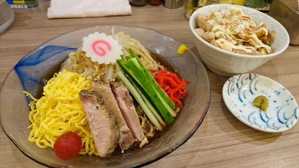 「限定/冷やし中華+大盛り+チャーシュー丼」@中華そば ムタヒロ 拝島駅店の写真