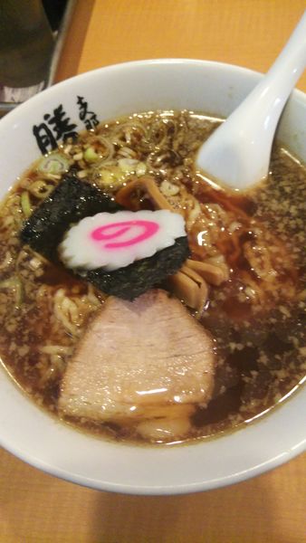 「しょう油ラーメン」@支那そば 勝丸 目黒本店の写真