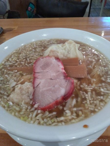 「ワンタンメン」@ウミガメ食堂の写真