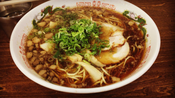 「尾道ラーメン大盛」@尾道ラーメン 一丁の写真