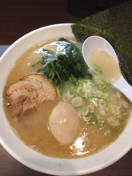 「魚介塩ラーメン+味玉 ¥750+100」@麺屋 零の写真
