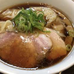 特製醤油ラーメン