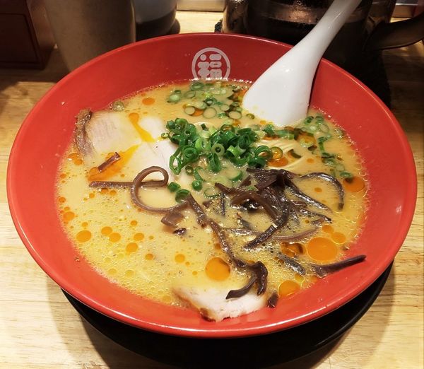 「麻辣味噌ラーメン+替え玉」@豚骨らーめん 福の軒 秋葉原店の写真