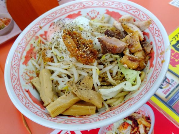 「味噌まぜそば(中盛・250g)820円→500円」@獅子王の写真