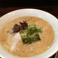 伍代目 哲麺 平塚金目店の画像