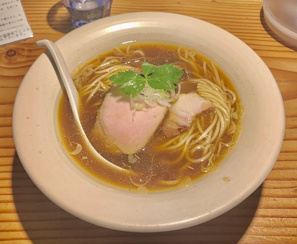 「醤油そば　¥900」@麺処 篠はらの写真