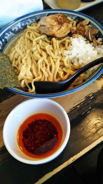 「和えつけ麺特盛（つけ麺煮干しで和えカレー、手もみ麺）」@狼煙 〜NOROSHI〜の写真