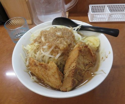 「ガッツリ醤油ラーメン　790円」@横浜家系ラーメン鶴ヶ峰家の写真