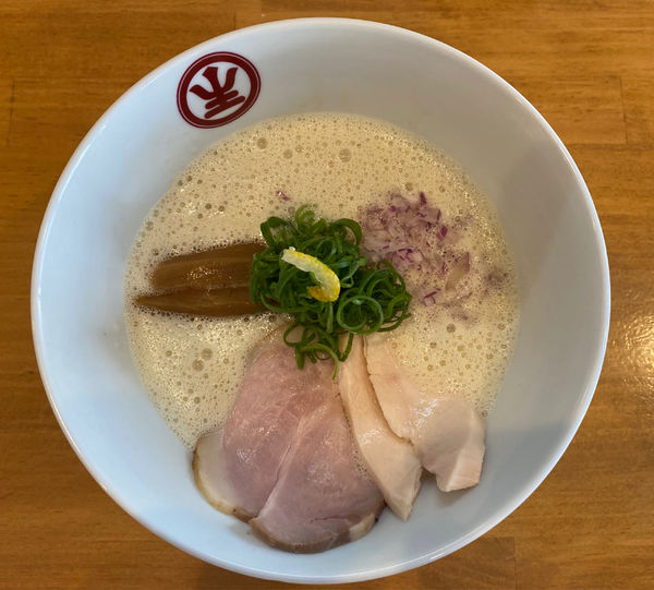 「赤鶏白湯そば」@中華蕎麦 生るの写真