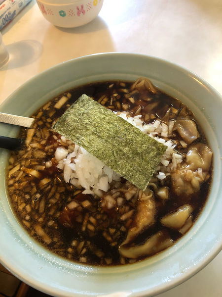 「チャーシューワンタン麺990円薬味玉ねぎ60円」@ラーメンつち家の写真