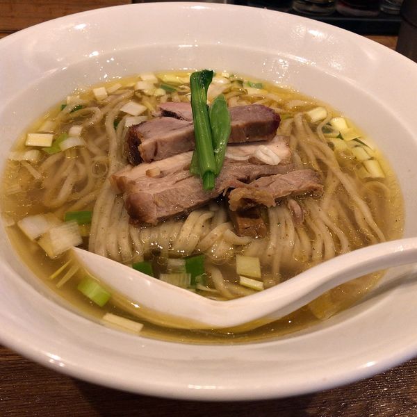 「本日の限定　鯛煮干しと蟹そば(800円)」@麺処 青野の写真