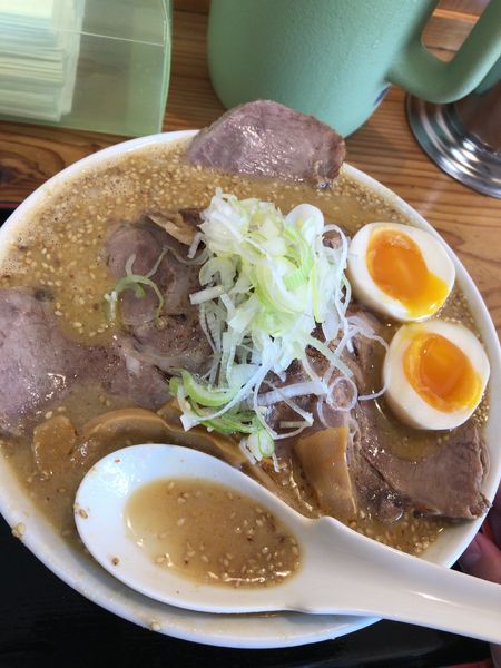 「味噌ごまチャ卵(大)」@北海とんこつらーめん 純輝 白井店の写真