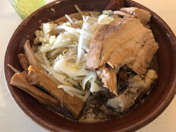 「中華そば肉入り740円」@極太清流らーめんの写真