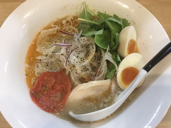 「【限定】甘海老とじゃがいものそば＋味玉」@麺屋Mの写真