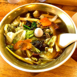 五目そば　半チャーハン