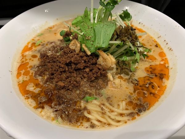 「担担麺（辛さ１：痺れ１）」@四川担担麺 阿吽 キッテグランシェ店の写真