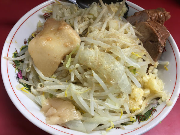 「大汁なし 玉子 全部 ニンニク多め」@ラーメン二郎 環七一之江店の写真