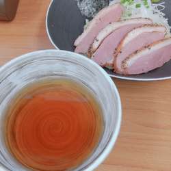 冷し和風つけめん(トッピング:チャーシュー)