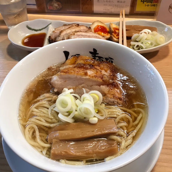 「マクロ」@人類みな麺類 東京本店の写真