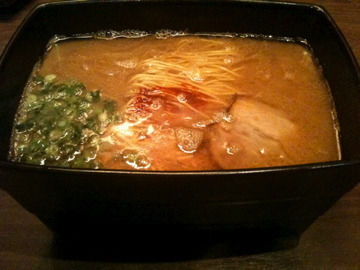 「釜だれ豚骨らーめん」@一蘭 天神西通り店の写真