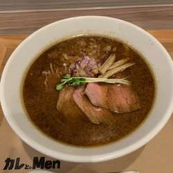 牡蠣煮干し醤油BLACK Men+ベーシックな清澄BLACKカレ。