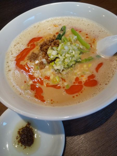 「担々麺880円(麺カタメ)」@雲呑麺のお店 おんわの写真