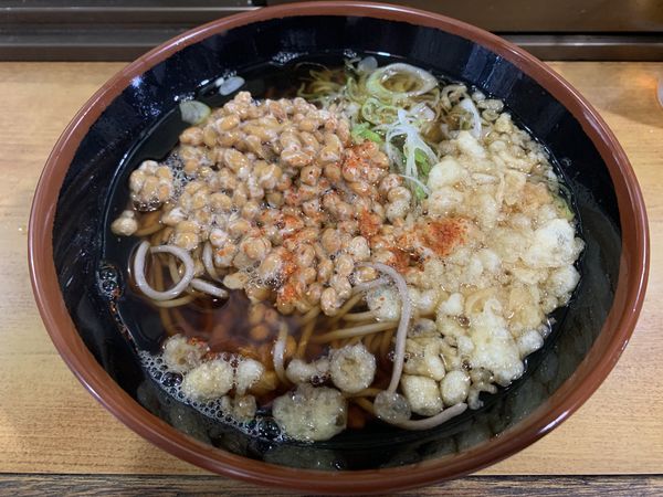 「納豆そば 650円」@さぬき屋の写真