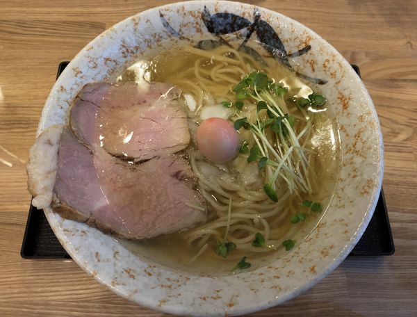 「白ら～めん」@(仮)麺食堂の写真