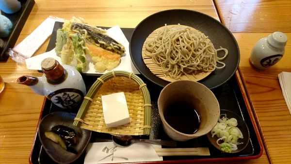 「もり蕎麦　830円」@そば処 手打 心芯の写真