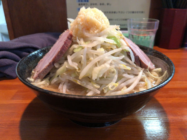 「ラーメン 大盛り」@ラーメン梅 梅島店の写真