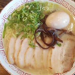 チャーシューメン＋味玉