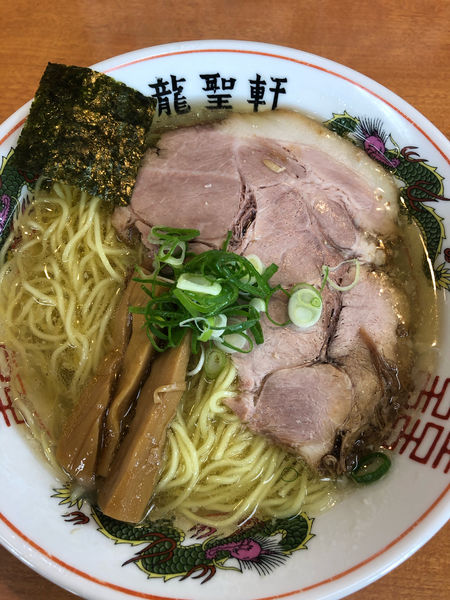 「塩ラーメン(冷やし)」@龍聖軒の写真