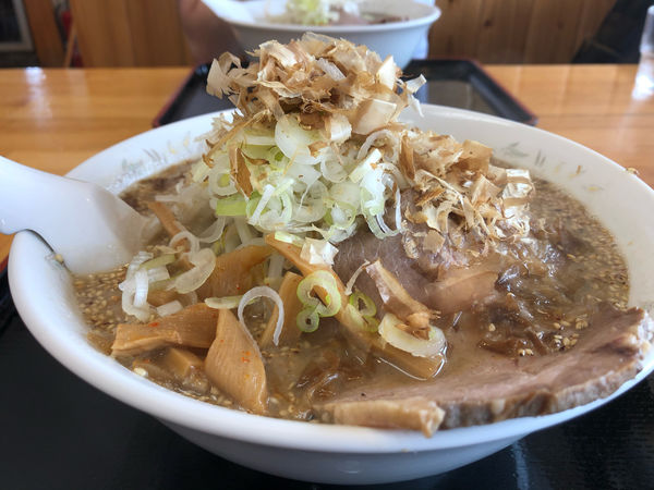 「節醤油　850円　大盛サービス」@北海とんこつらーめん 純輝 白井店の写真