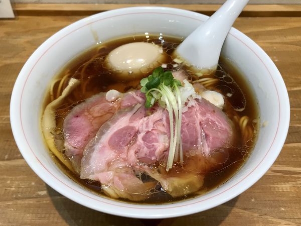 「ヱビスプレミアムブラック 小瓶 → 特製軍鶏そば ＋ 替え玉」@麺尊 RAGEの写真