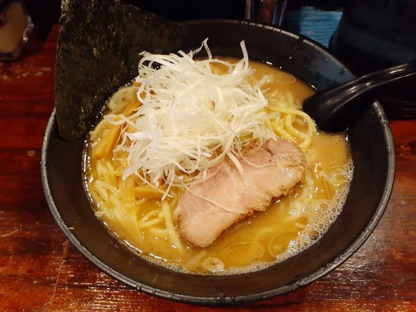 「塩豚骨、大盛」@麺屋 大和田の写真