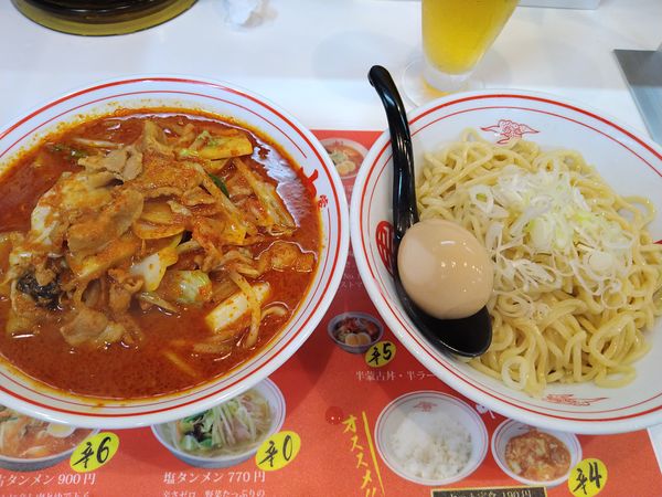 「冷し味噌やさい 辛さ2倍 野菜増 味玉」@蒙古タンメン 中本 大宮店の写真