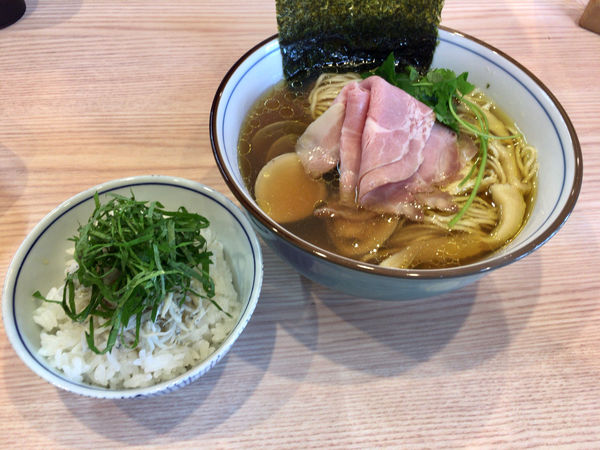 「蛤そば+しらすごはん」@中華そば 四つ葉 東松山臨時店舗の写真